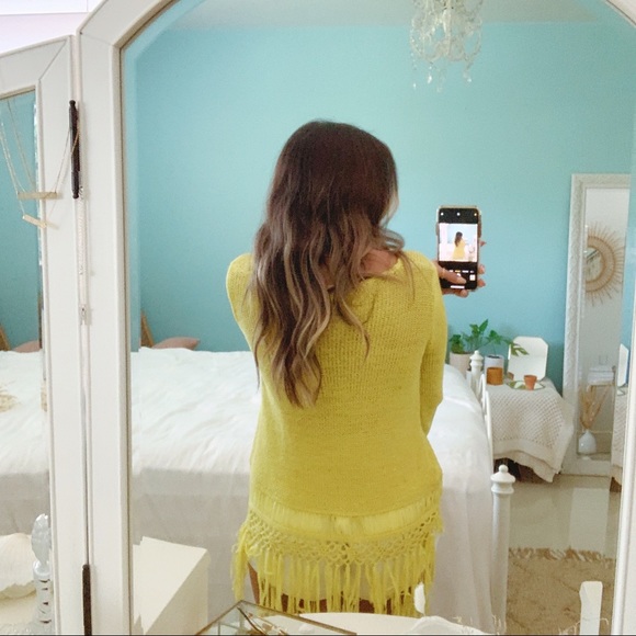 Boston Proper↠Lime Green Knit Frayed Sweater - Picture 4 of 7